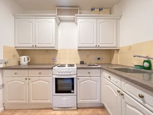 Photo 7- click for photo gallery